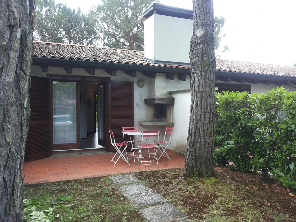 Villetta Corte Grande Villa Aprilia Marittima Luaran gambar